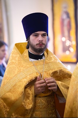 Митрополит Игнатий совершил Великое освящение храма святой блаженной Ксении Петербургской п. Красный Текстильщик и Божественную литургию в новоосвященном храме