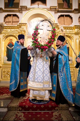 Митрополит Игнатий совершил всенощное бдение в Покровском соборе г. Саратова