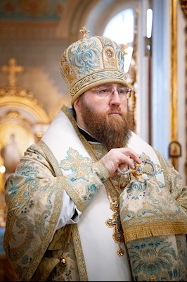 Митрополит Игнатий возглавил соборное архиерейское богослужение в Свято-Троицком кафедральном соборе г. Покровска (Энгельса)
