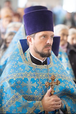 Митрополит Игнатий совершил Божественную литургию в Покровском храме г. Петровска