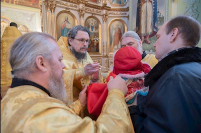 Митрополит Игнатий совершил Божественную литургию в Покровском соборе г. Саратова