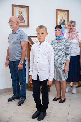 Митрополит Игнатий совершил великое освящение храма святых первоверховных апостолов Петра и Павла с. Куликовка Вольского района и Божественную литургию в новоосвященном храме
