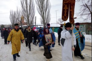 В Аткарске состоялся крестный ход в память о разрушенном в советские годы Сретенском храме