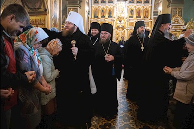 Митрополит Игнатий возглавил соборное архиерейское богослужение в Свято-Троицком кафедральном соборе г. Покровска (Энгельса)