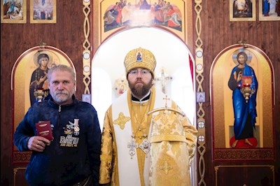 Митрополит Игнатий совершил Великое освящение храма святой блаженной Ксении Петербургской п. Красный Текстильщик и Божественную литургию в новоосвященном храме