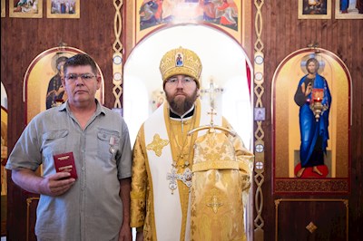 Митрополит Игнатий совершил Великое освящение храма святой блаженной Ксении Петербургской п. Красный Текстильщик и Божественную литургию в новоосвященном храме