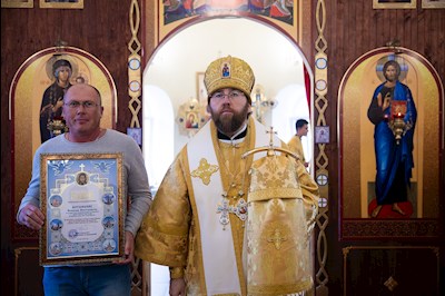 Митрополит Игнатий совершил Великое освящение храма святой блаженной Ксении Петербургской п. Красный Текстильщик и Божественную литургию в новоосвященном храме