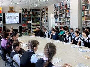 В дискуссионном клубе «ПроЧтение» прошла встреча ко Дню православной книги
