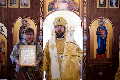 Митрополит Игнатий совершил Великое освящение храма святой блаженной Ксении Петербургской п. Красный Текстильщик и Божественную литургию в новоосвященном храме