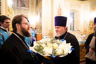 Митрополит Игнатий совершил всенощное бдение в Покровском соборе г. Саратова