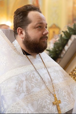 Митрополит Игнатий совершил Великую вечерню в соединении с Литургией святителя Василия Великого и чин Великого освящения воды в Покровском соборе г. Саратова