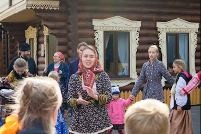 Священник принял участие в празднике «Покровские беседы»
