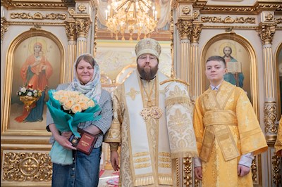 Митрополит Игнатий совершил Божественную литургию в Покровском соборе г. Саратова