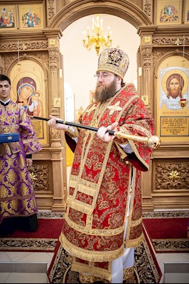 Митрополит Игнатий совершил великое освящение храма святых первоверховных апостолов Петра и Павла с. Куликовка Вольского района и Божественную литургию в новоосвященном храме