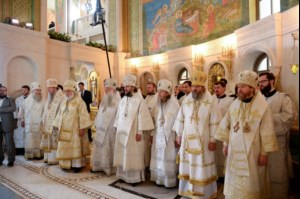 Митрополит Лонгин принял участие в великом освящении нового храма Воскресения Христова и Новомучеников и Исповедников Церкви Русской в московском Сретенском монастыре