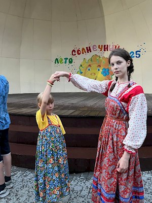 В православном лагере «Солнечный» прошла вечерка в народном стиле