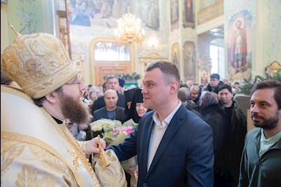 Митрополит Игнатий совершил Божественную литургию в Покровском соборе г. Саратова