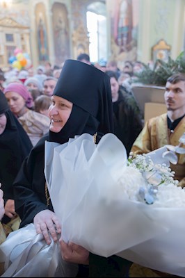 Митрополит Игнатий совершил Божественную литургию в Покровском соборе г. Саратова