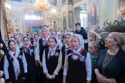 Митрополит Игнатий совершил Божественную литургию в Покровском соборе г. Саратова
