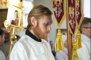 Крестный ход и освящение куполов и крестов Святых монастырских врат