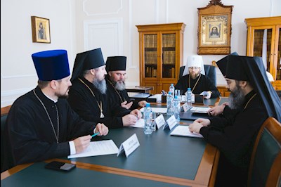 Архиерейский совет Саратовской митрополии