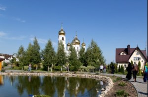 Победители областного фотоконкурса совершили паломническую поездку