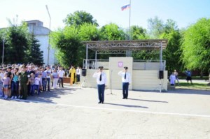 Священник принял участие в церемонии принятия военной присяги