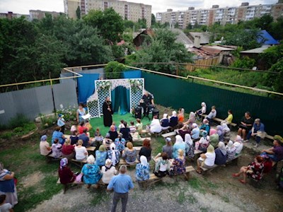 Во Введенском храме прошел концерт ко Дню Святой Троицы