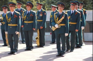 На Воскресенском кладбище совершена лития по воинам, погибшим в годы Великой Отечественной войны