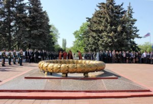 На Воскресенском кладбище совершена лития по воинам, погибшим в годы Великой Отечественной войны
