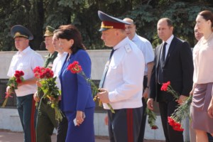 В День памяти и скорби на Воскресенском кладбище Саратова совершена заупокойная лития