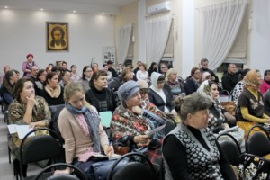 Преподаватели и директора воскресных школ Саратовской епархии обсудили роль и значение церковной истории в образовательной деятельности