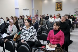 Преподаватели и директора воскресных школ Саратовской епархии обсудили роль и значение церковной истории в образовательной деятельности
