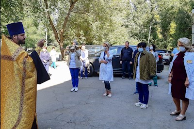 Освящен купол домового храма при городской больнице №10