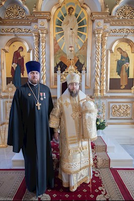 Митрополит Игнатий совершил Божественную литургию в Покровском соборе г. Саратова