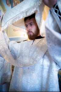 Литургия в Свято-Троицком кафедральном соборе Саратова