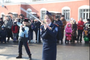 На традиционный зимний праздник в Покровском храме пригласили членов общества слепых и подопечных центра помощи семье и детям