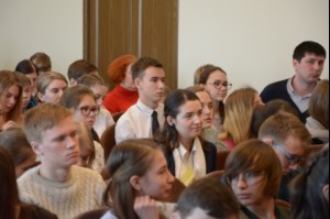 В Саратовской семинарии прошел конкурс для школьников «Молодежь. Общество. Будущее»