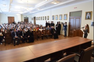 В Саратовской семинарии прошел конкурс для школьников «Молодежь. Общество. Будущее»