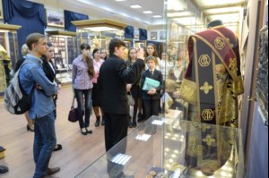 В Саратовской семинарии прошел конкурс для школьников «Молодежь. Общество. Будущее»