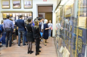 В Саратовской семинарии прошел конкурс для школьников «Молодежь. Общество. Будущее»