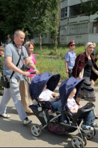 Начало крестного хода в Вавилов Дол