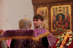 Божественная литургия в Свято-Троицком храме города Балаково