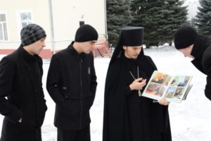 Студенты семинарии посетили храмы и монастыри Саратова