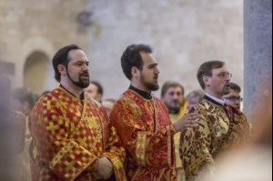 В день памяти святителя Николая Чудотворца Митрополит Лонгин возглавил Литургию в верхнем храме базилики святителя Николая г. Бари (Италия)