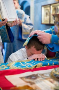 Литургия в Свято-Троицком кафедральном соборе Саратова