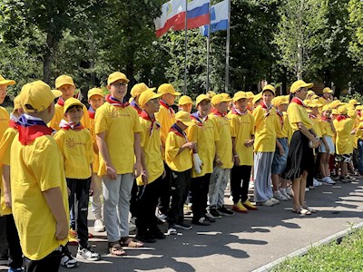 В православном лагере «Солнечный» состоялось открытие третьей лагерной смены