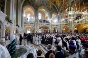 Митрополит Лонгин принял участие в великом освящении нового храма Воскресения Христова и Новомучеников и Исповедников Церкви Русской в московском Сретенском монастыре