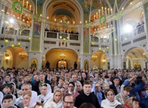 Митрополит Лонгин принял участие в великом освящении нового храма Воскресения Христова и Новомучеников и Исповедников Церкви Русской в московском Сретенском монастыре