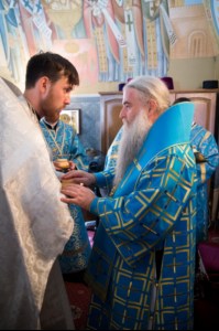Литургия в Свято-Троицком кафедральном соборе Саратова